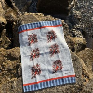Coral Wave Hand Towel