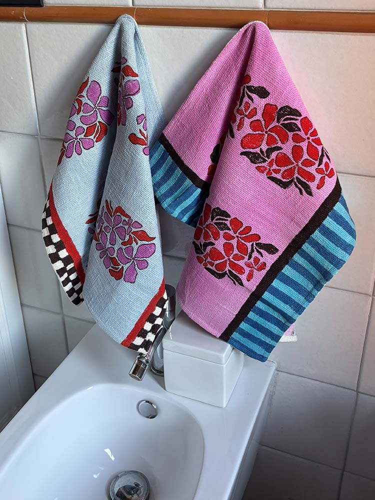 Floral Chez Hand Towel - Image 2