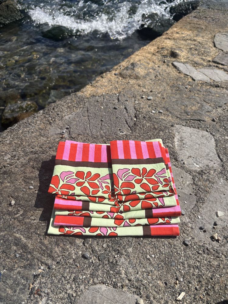Retro Spring Placemats - Image 2